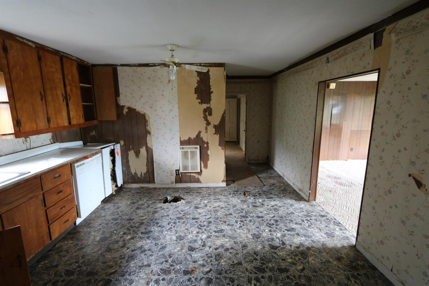 4062 Lexington Road Lancaster, KY 40444 - Photo 8 of 20 Photo 8