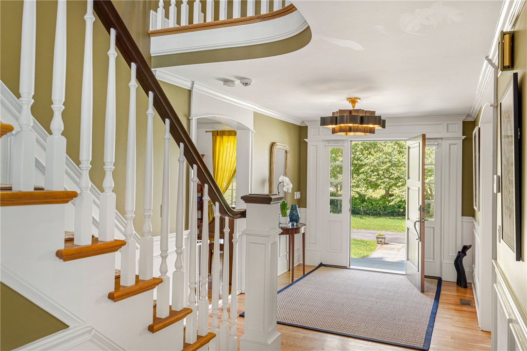 204 Rumstick Road Barrington, RI 02806 - Photo 4 of 48
