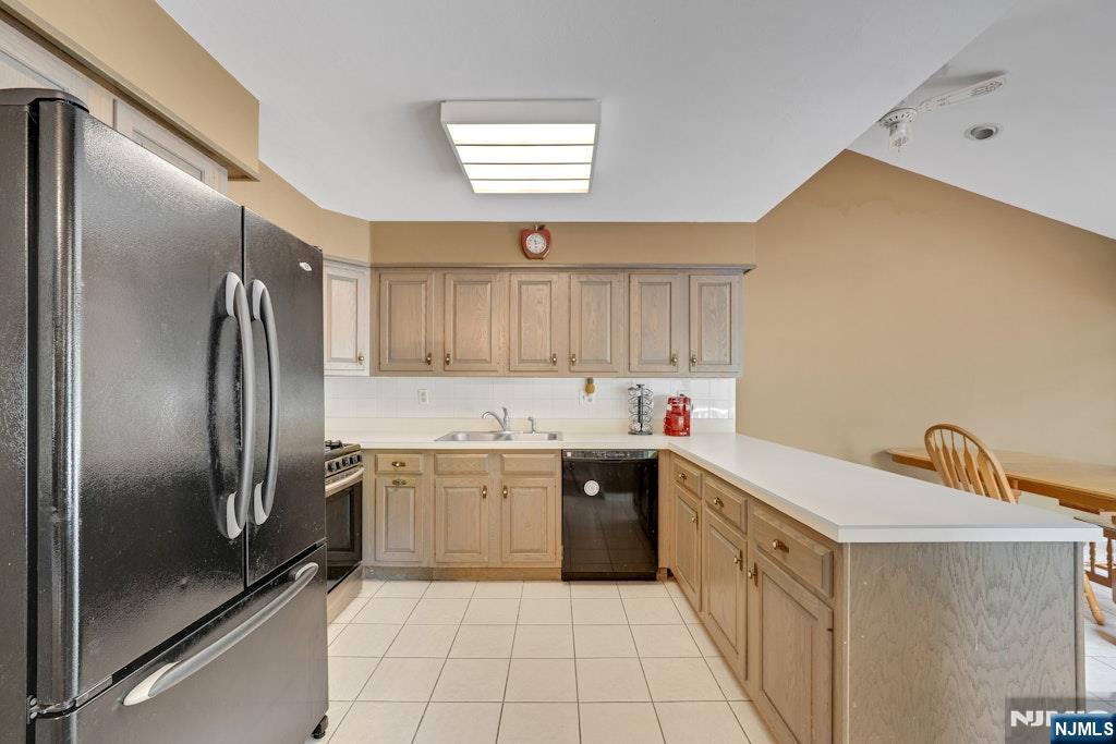 42 Heatherhill Road Cresskill, NJ 07626 - Photo 16 of 34