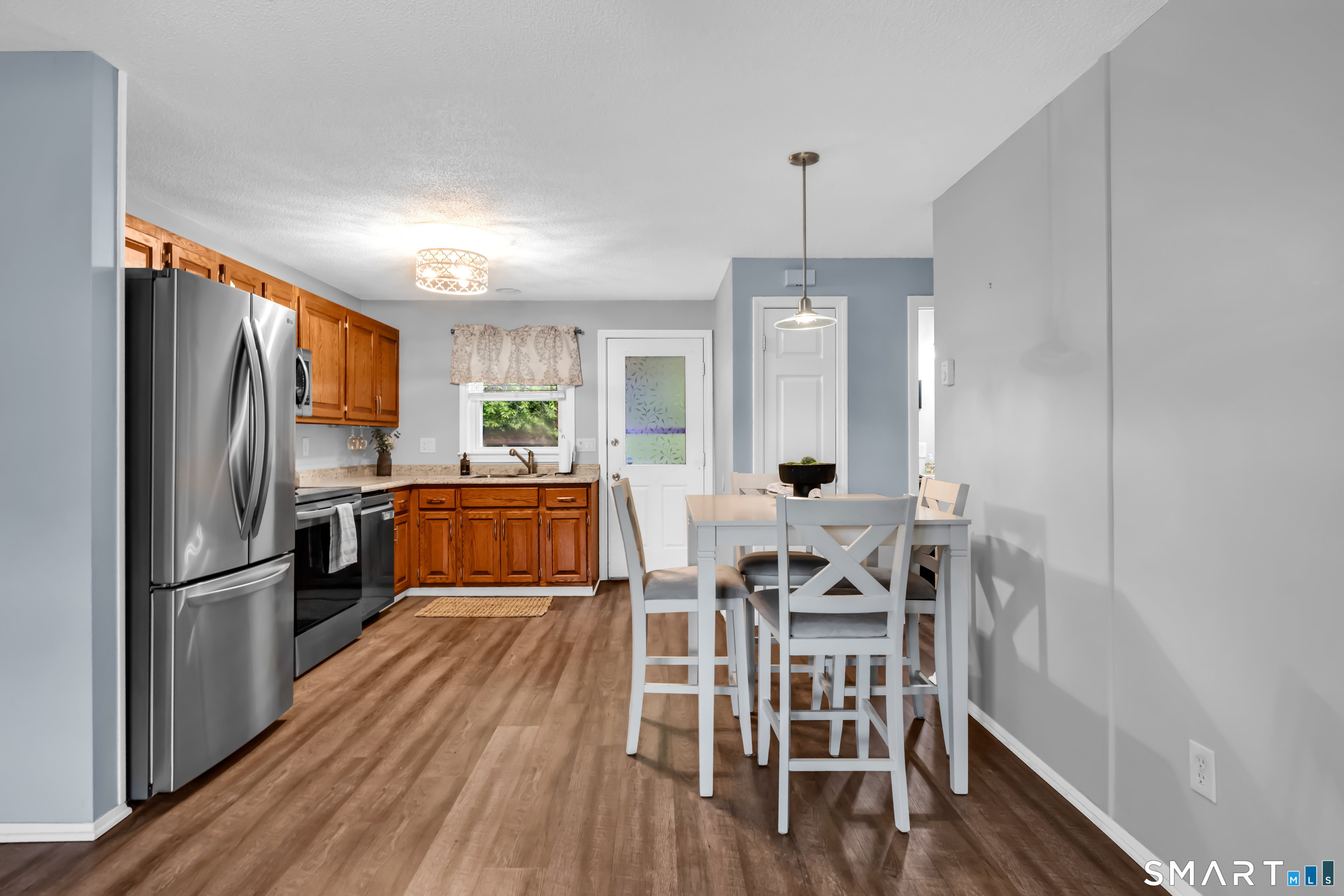 71 Arthur Street, Unit 1 Torrington, CT 06790 - Photo 2 of 13