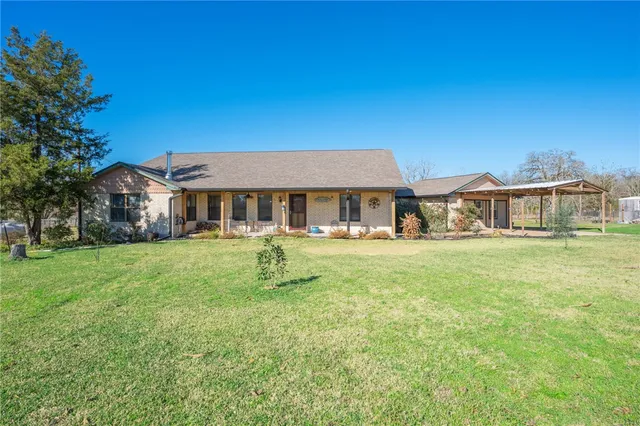 $625,000 | 20321 Highway 90 N Bedias Tx 77831 North, Bedias, TX 77831