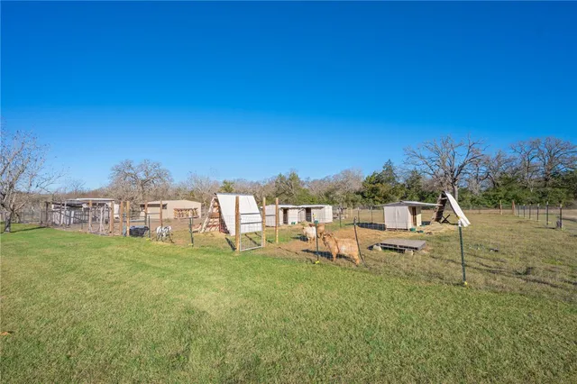 $625,000 | 20321 Highway 90 N Bedias Tx 77831 North, Bedias, TX 77831