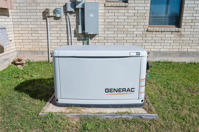 $625,000 | 20321 Highway 90 N Bedias Tx 77831 North, Bedias, TX 77831