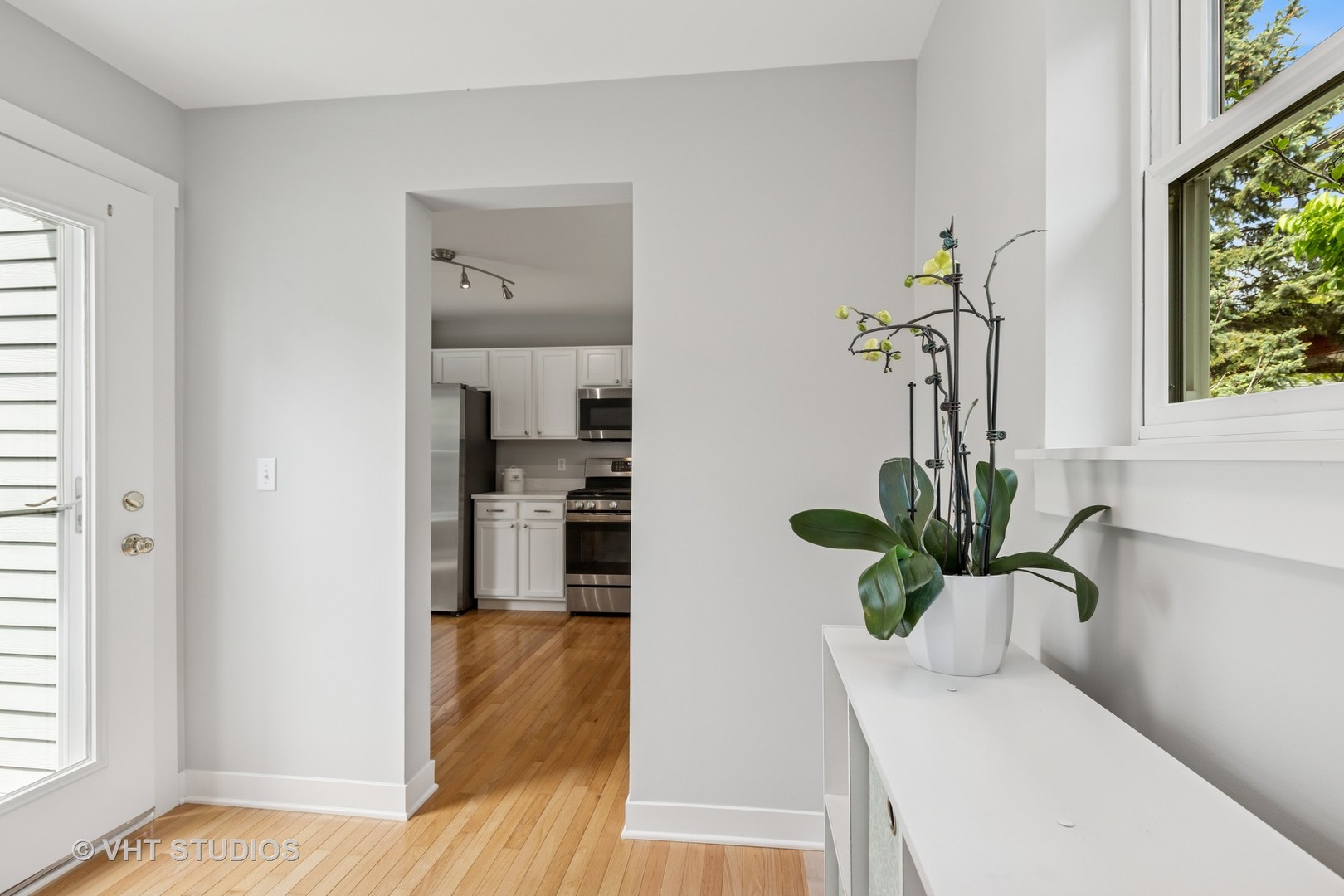 1331 Wild Indigo Road Grayslake, IL 60030 - Photo 11 of 43