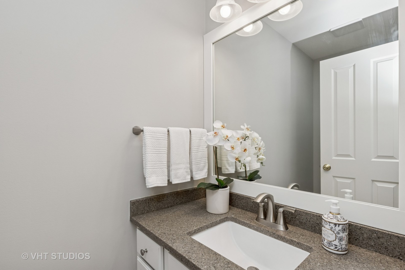 1331 Wild Indigo Road Grayslake, IL 60030 - Photo 33 of 43