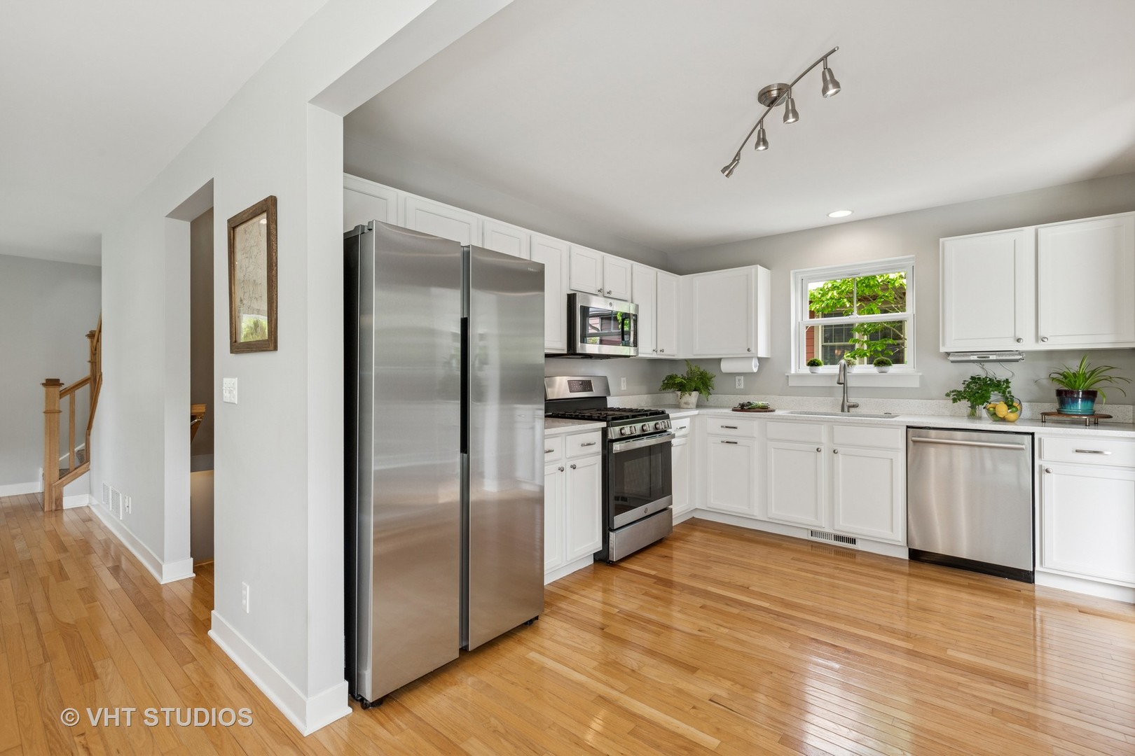 1331 Wild Indigo Road Grayslake, IL 60030 - Photo 8 of 43