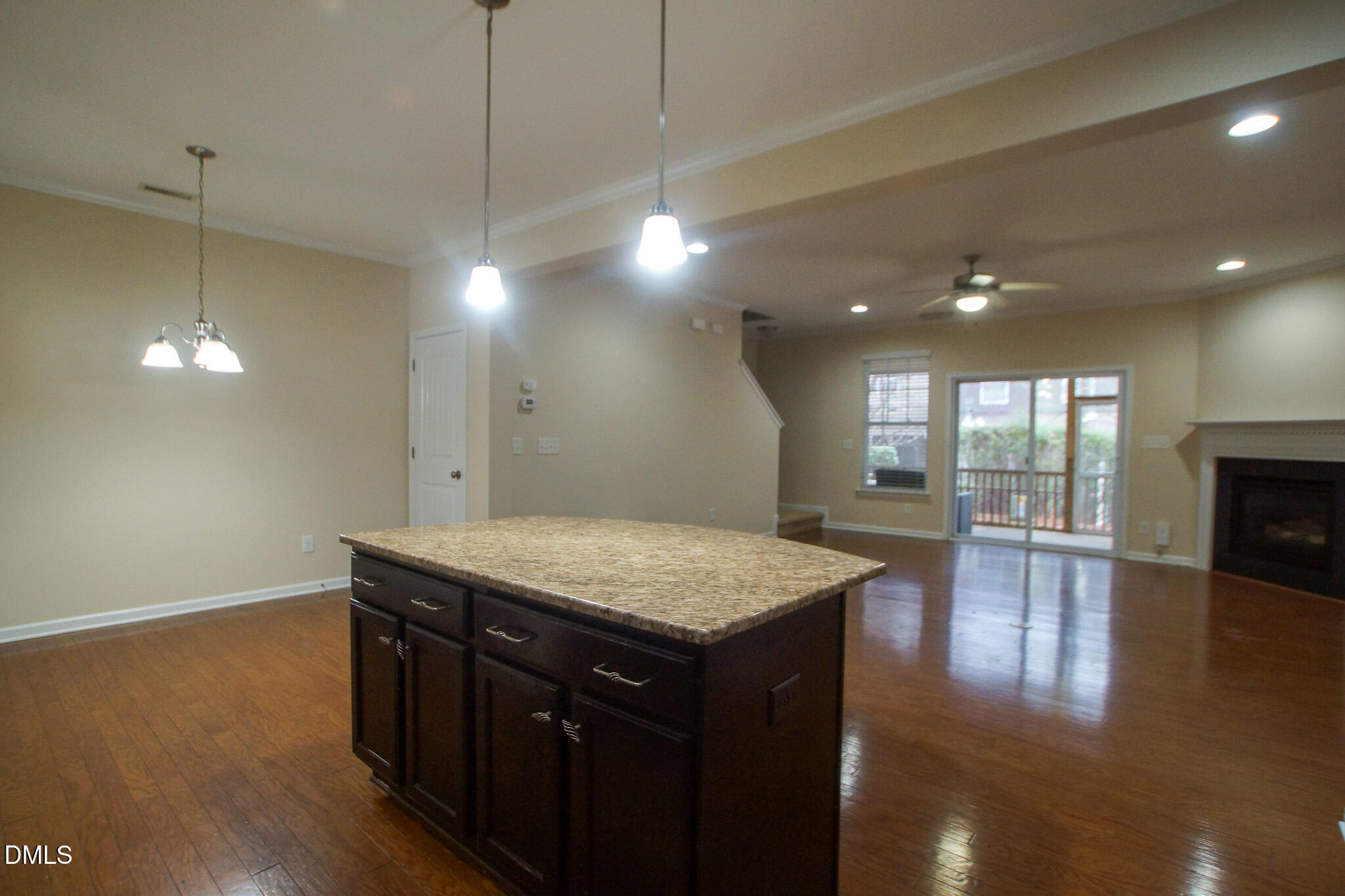 2404 Swans Rest Way Raleigh, NC 27606 - Photo 7 of 23 DSC03563