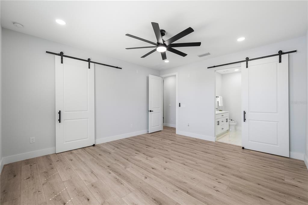 2608 West St Joseph Street, Unit 2 Tampa, FL 33607 - Photo 9 of 29 a view of an empty room
