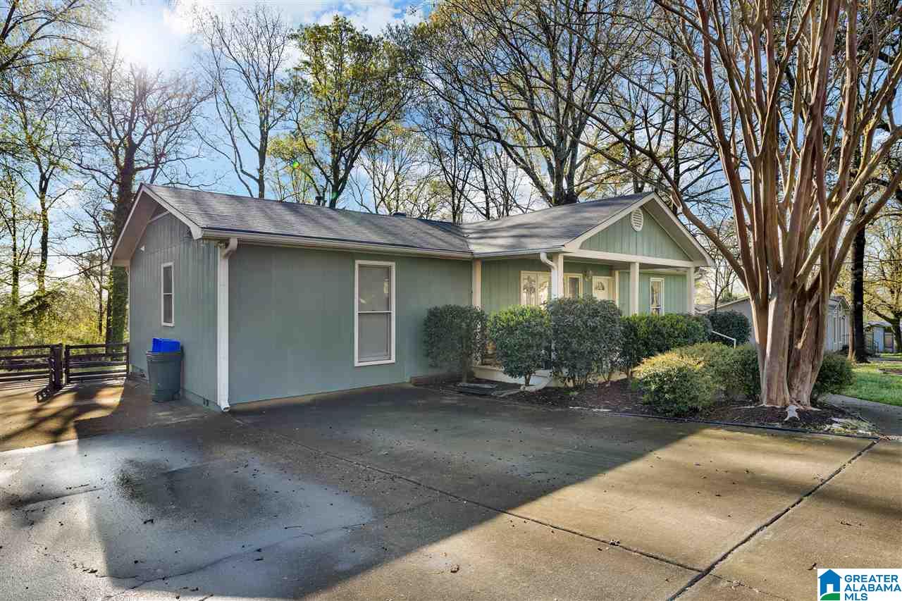 2157 Mountain View Road Birmingham, AL 35210 - Photo 2 of 21