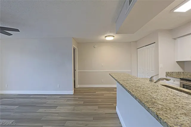 $1,200 | 5329 Summerlin Road, Unit 2915, Fort Myers, FL 33919