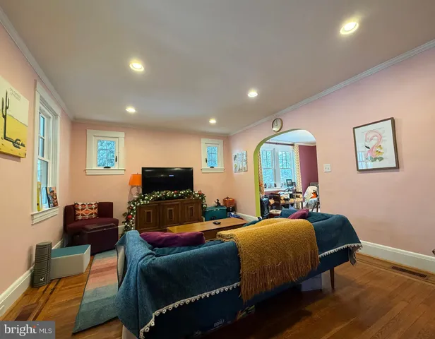 $3,000 | 4514 Arabia Avenue, Baltimore, MD 21214