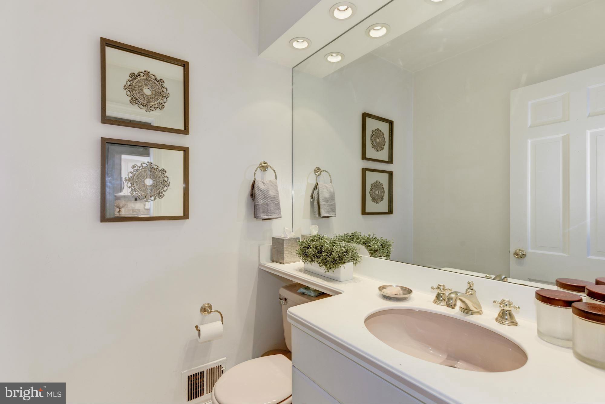 6000 Lenox Road Bethesda, MD 20817 - Photo 14 of 29 Bath