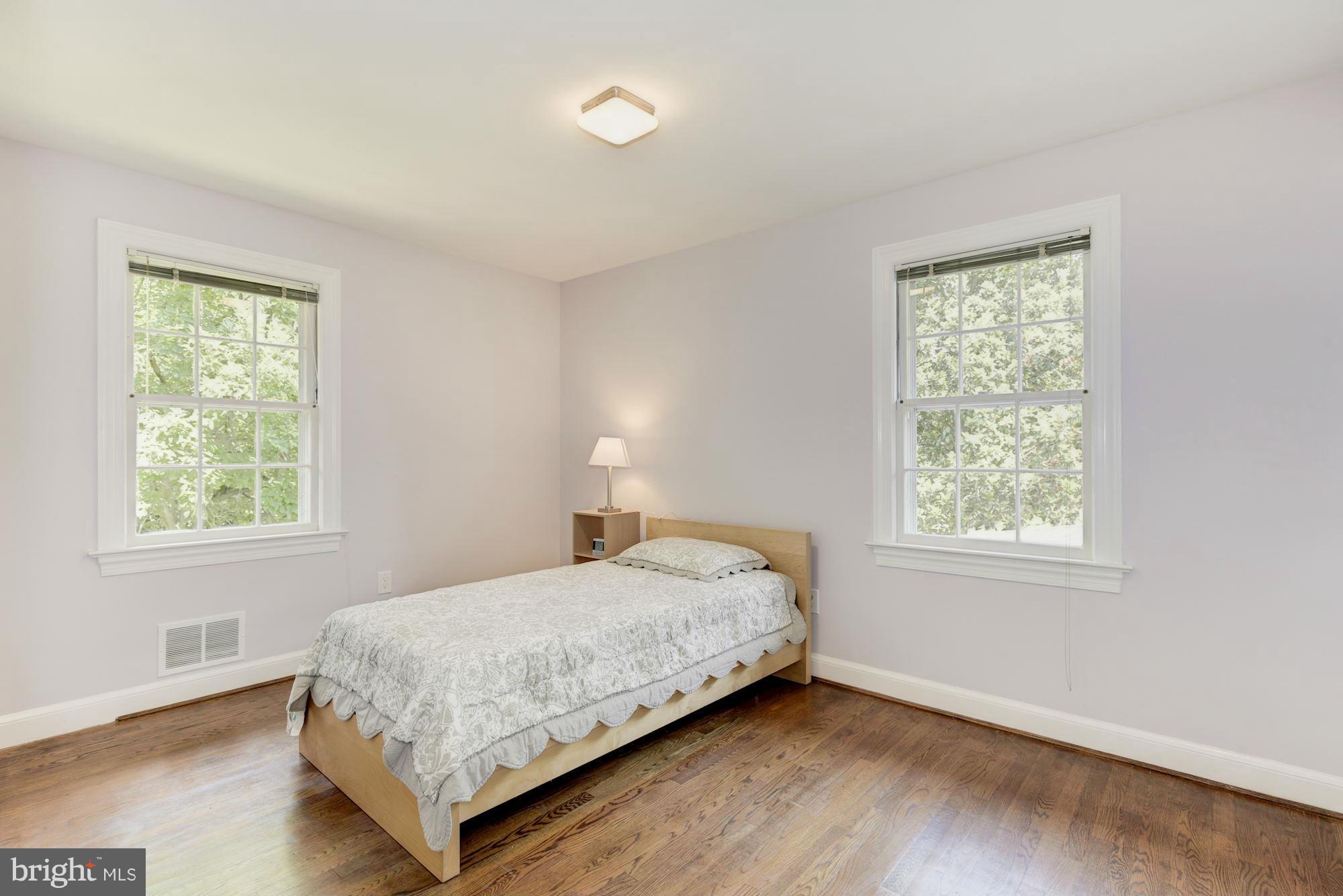 6000 Lenox Road Bethesda, MD 20817 - Photo 21 of 29 Bedroom