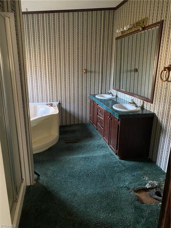 854 Clark Road Snow Camp, NC 27349 - Photo 7 of 14 Primary Bath