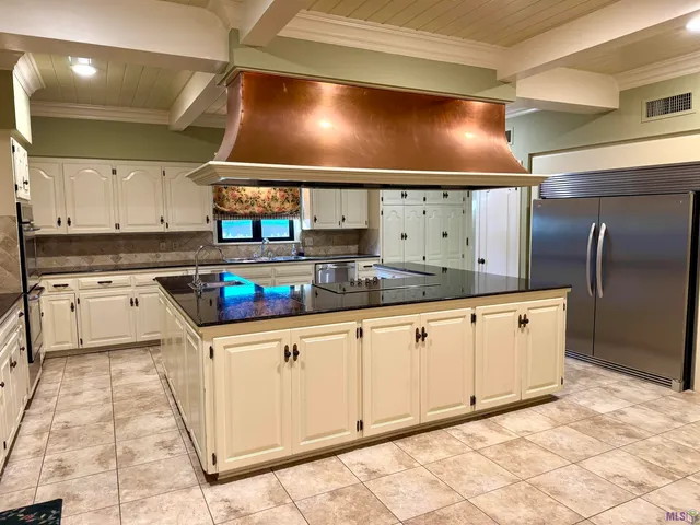 $550,000 | 814 Spruce Street, Morgan City, LA 70380