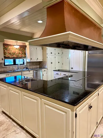 $550,000 | 814 Spruce Street, Morgan City, LA 70380