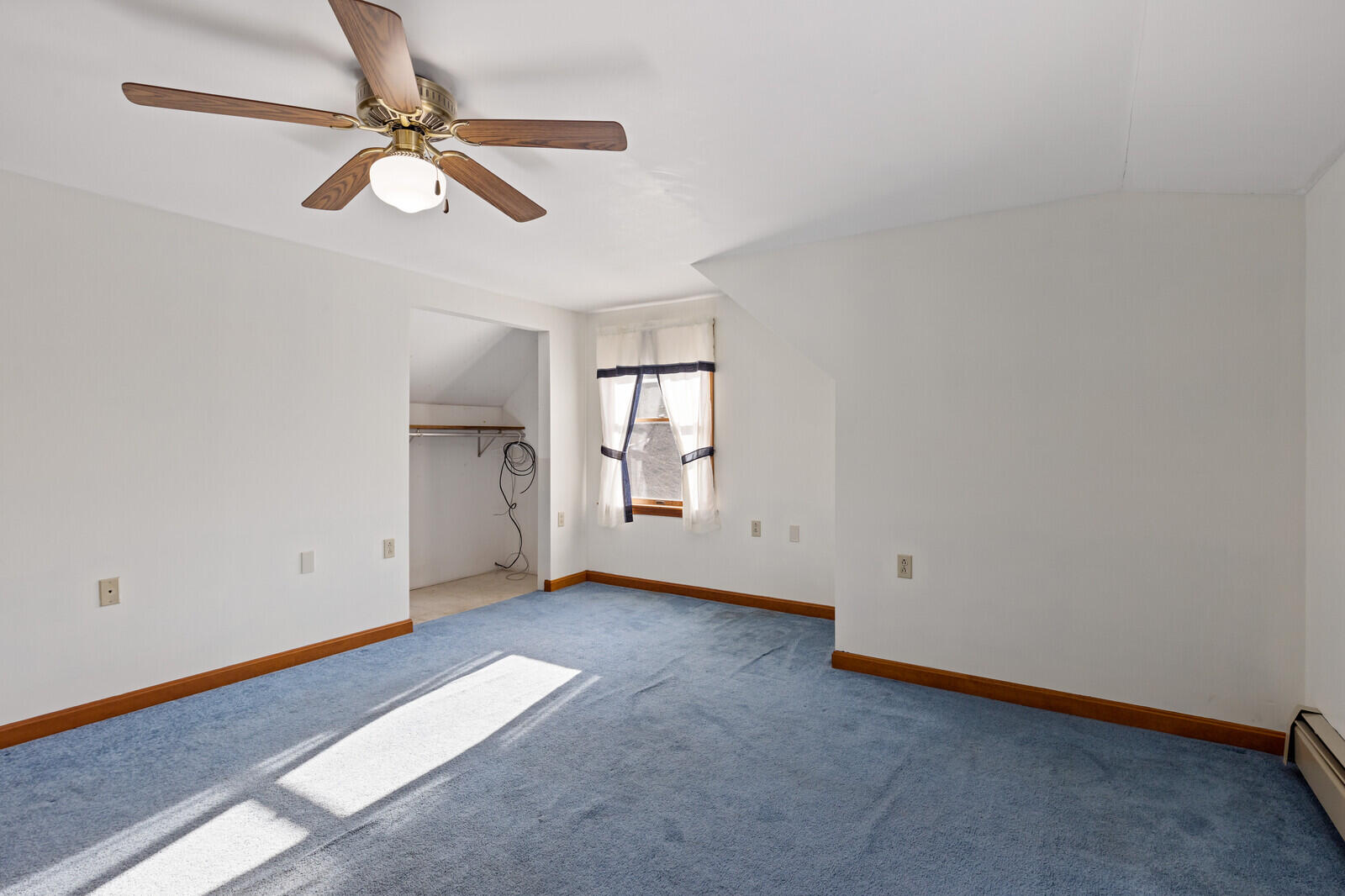 135 South Pond Road Winslow, ME 04901 - Photo 26 of 47 26 3rd bedroom