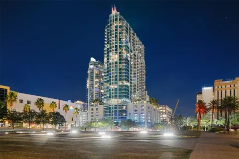 $879,000 | 777 North Ashley Drive, Unit 2613, Tampa, FL 33602