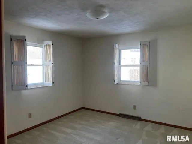 $199,900 | 44 Locksley Lane, Springfield, IL 62704