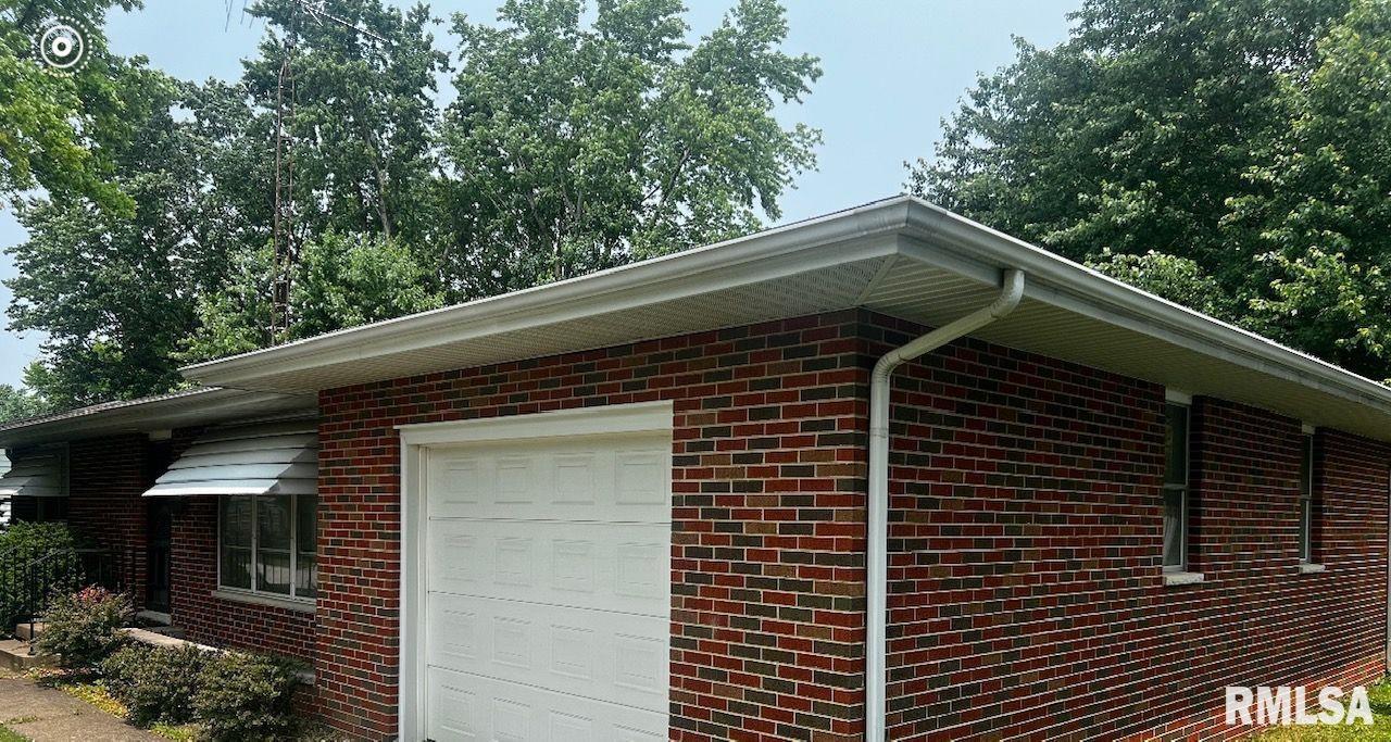 44 Locksley Lane Springfield, IL 62704 - Photo 3 of 22