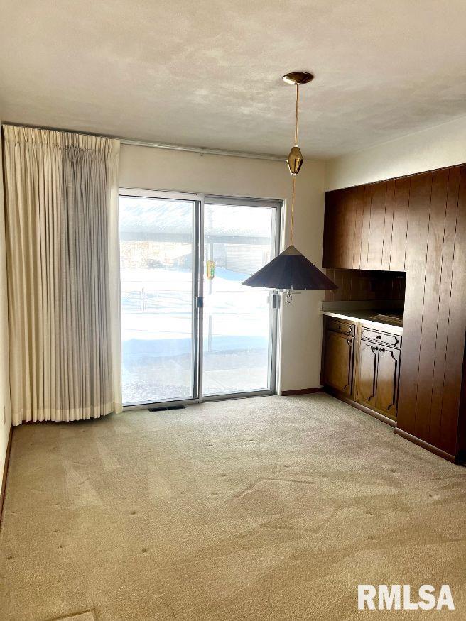 44 Locksley Lane Springfield, IL 62704 - Photo 9 of 22