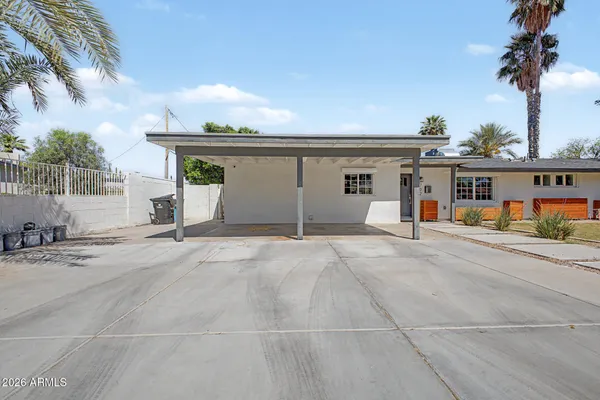 $730,000 | 702 West Rose Lane, Phoenix, AZ 85013