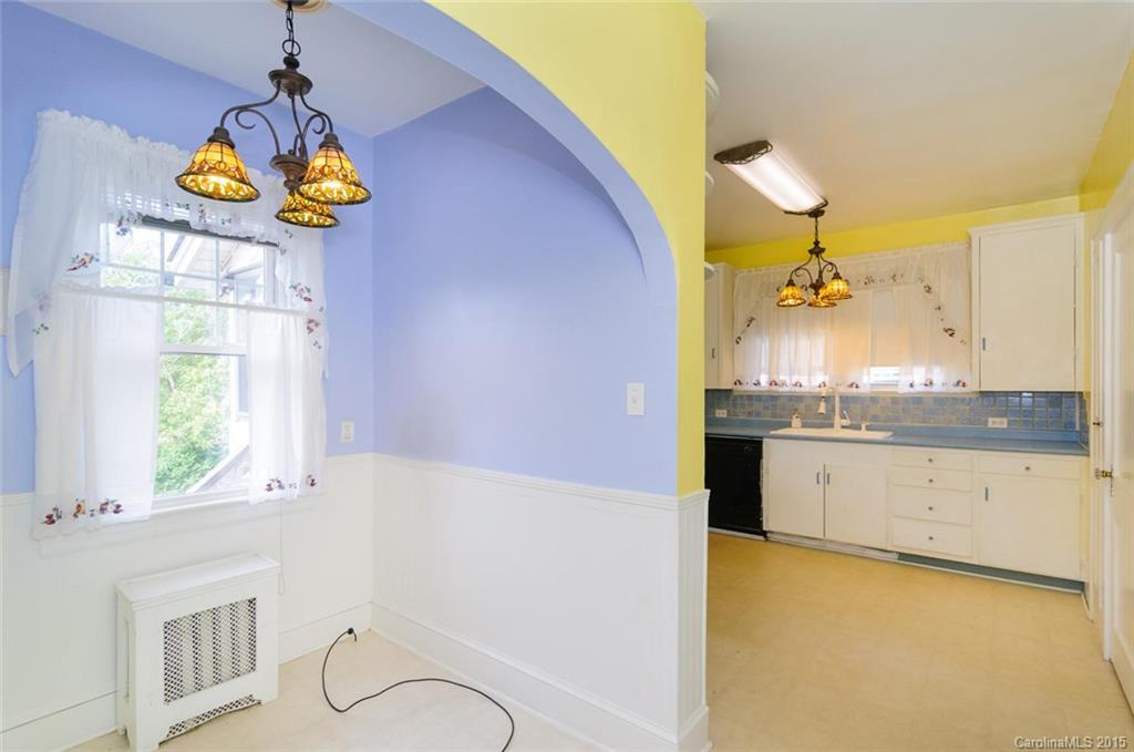 149 Brevard Road Asheville, NC 28806 - Photo 11 of 24 Gallery Image 11