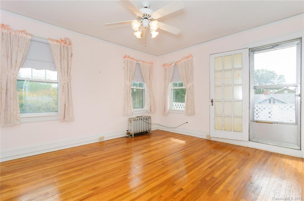 149 Brevard Road Asheville, NC 28806 - Photo 17 of 24 Gallery Image 17