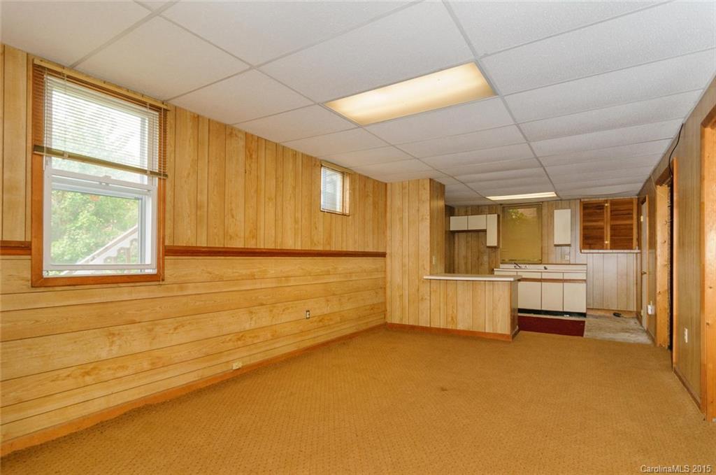 149 Brevard Road Asheville, NC 28806 - Photo 19 of 24 Gallery Image 19