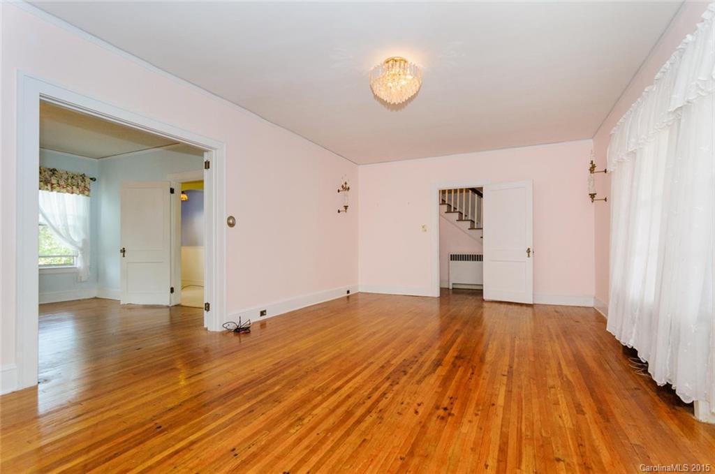 149 Brevard Road Asheville, NC 28806 - Photo 4 of 24 Gallery Image 4