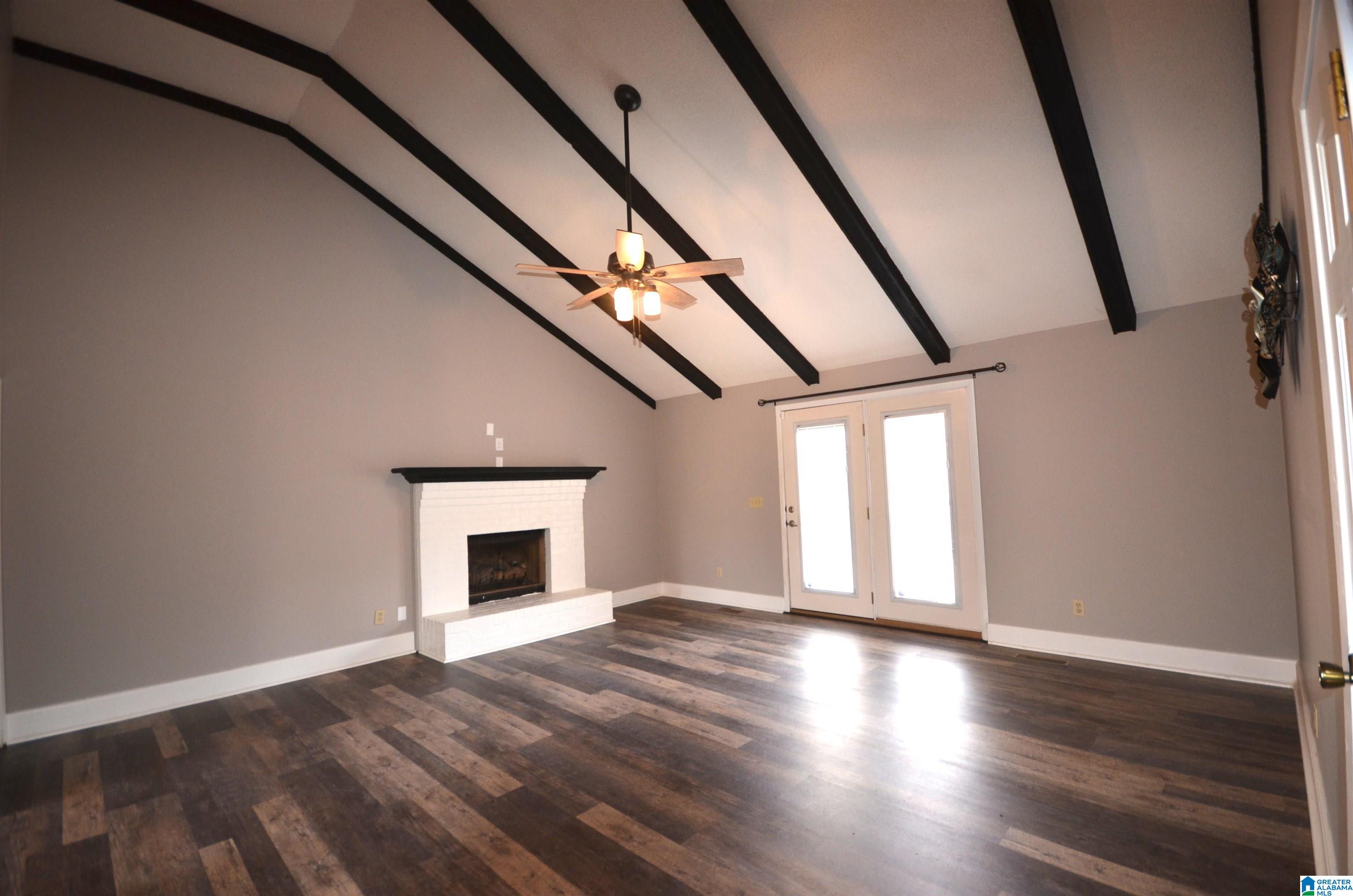 1918 Oakleaf Lane Arab, AL 35016 - Photo 5 of 32