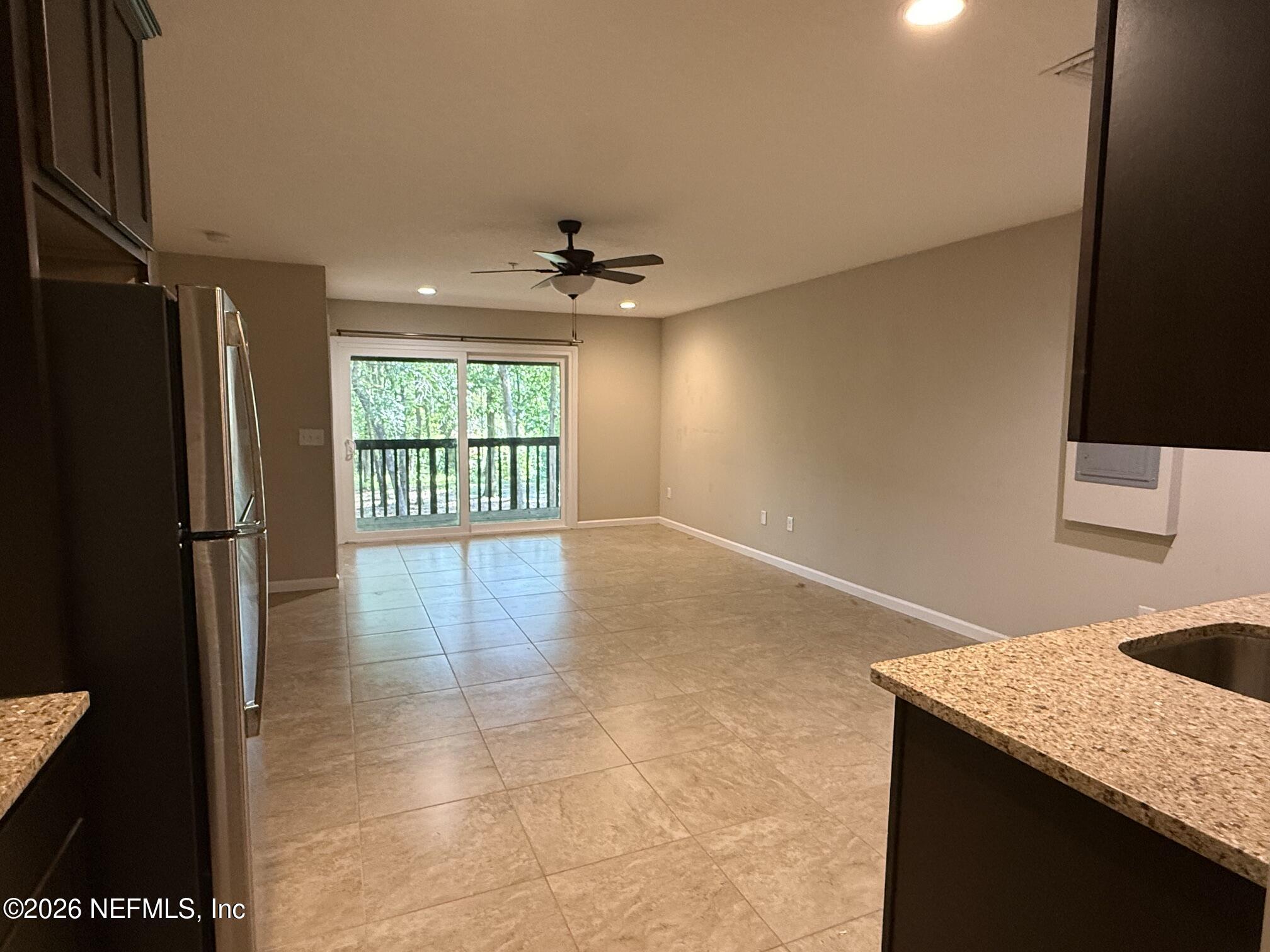 3145 Ravines Road, Unit 3422 Middleburg, FL 32068 - Photo 2 of 8 main living