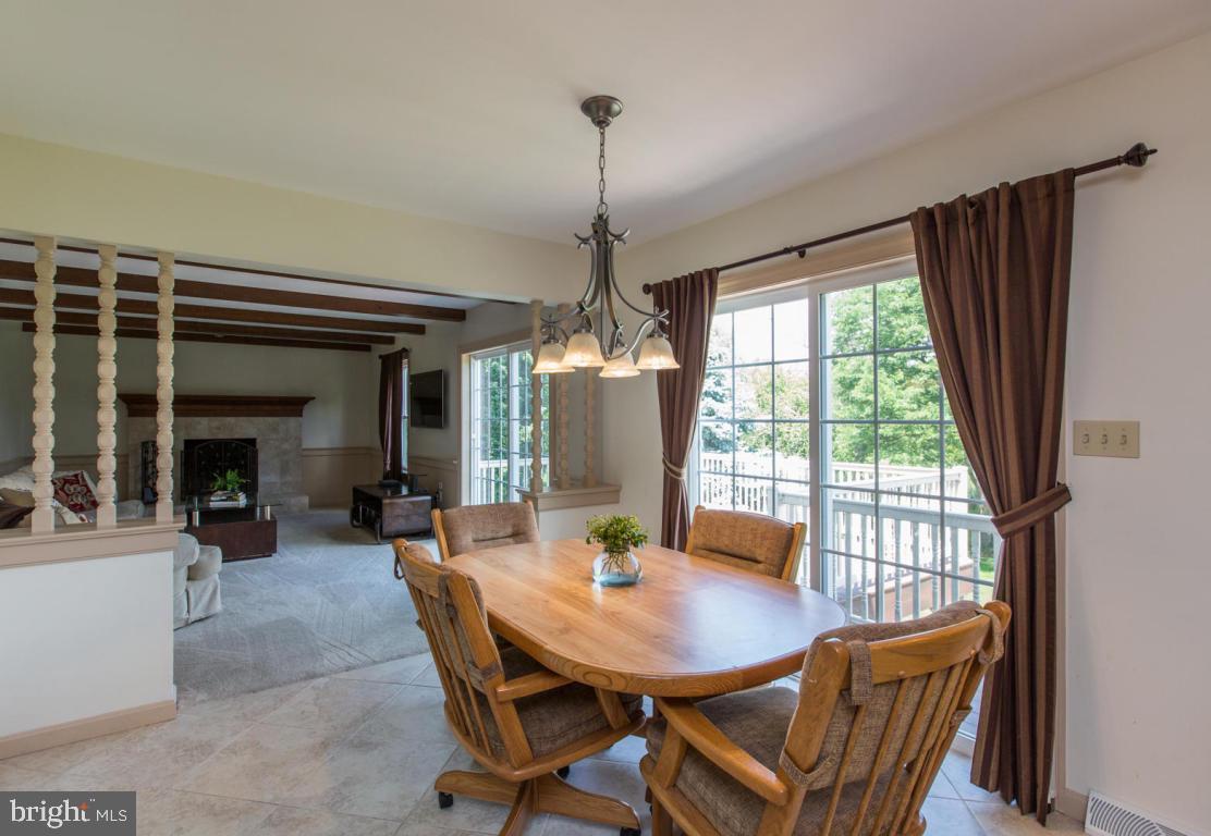 215 Farmstead Lane Lititz, PA 17543 - Photo 18 of 71