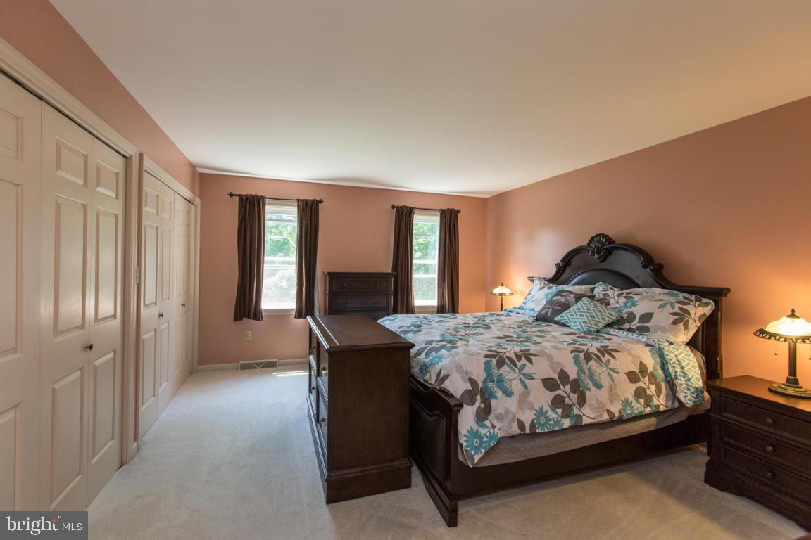 215 Farmstead Lane Lititz, PA 17543 - Photo 31 of 71