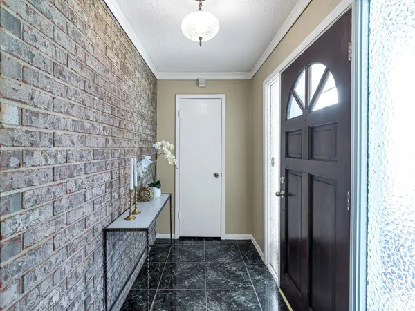 $218,000 | 6230 Sunnygate Drive, Spring, TX 77373