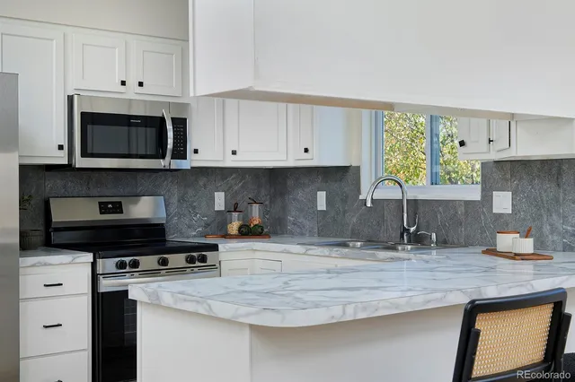 $500,000 | 2018 Lincoln Street, Longmont, CO 80501