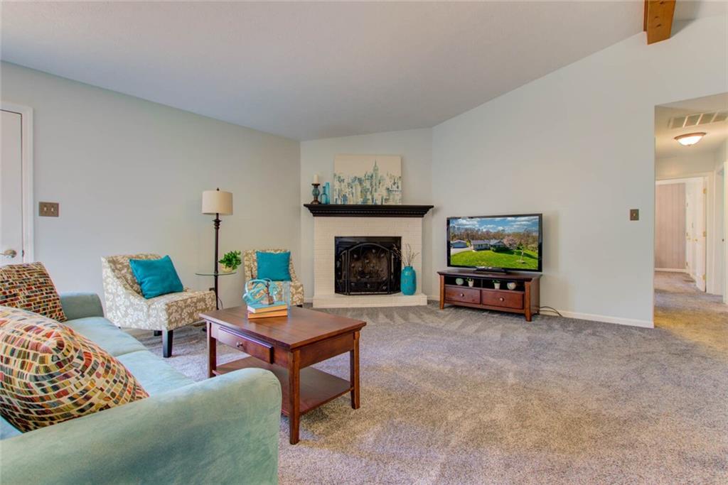 490 Cope Road Martinsville, IN 46151 - Photo 7 of 58 Gallery Image 7