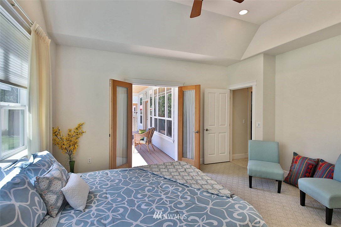 1818 Watkins Road Freeland, WA 98249 - Photo 15 of 24