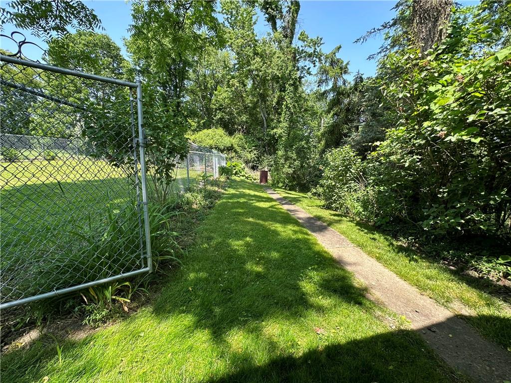 136 Morgan Street Lower Burrell, PA 15068 - Photo 25 of 32 a view of yard with green space