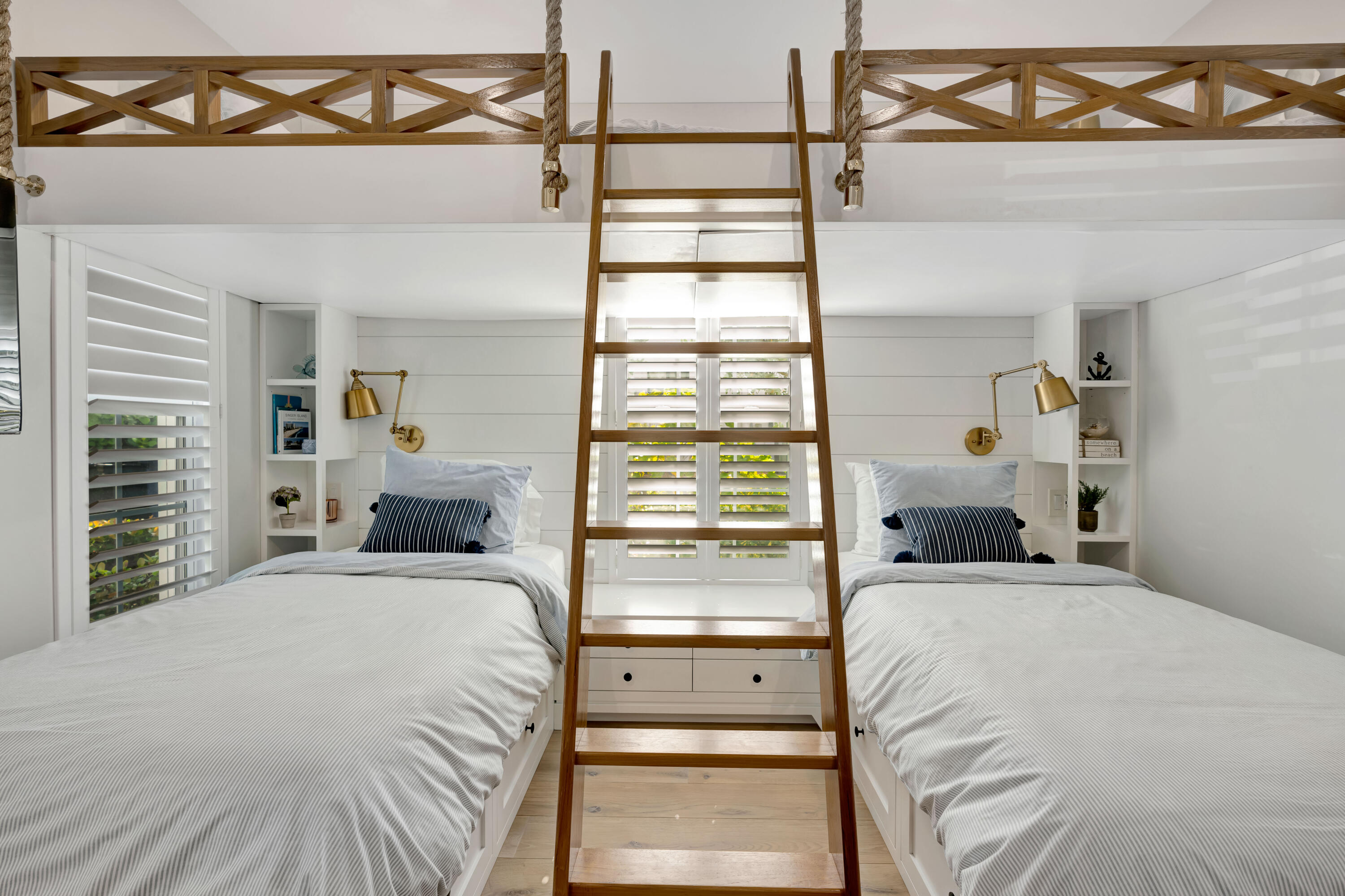 270 Mercury Road, Unit D Juno Beach, FL 33408 - Photo 25 of 107 a bedroom with a bed and a window