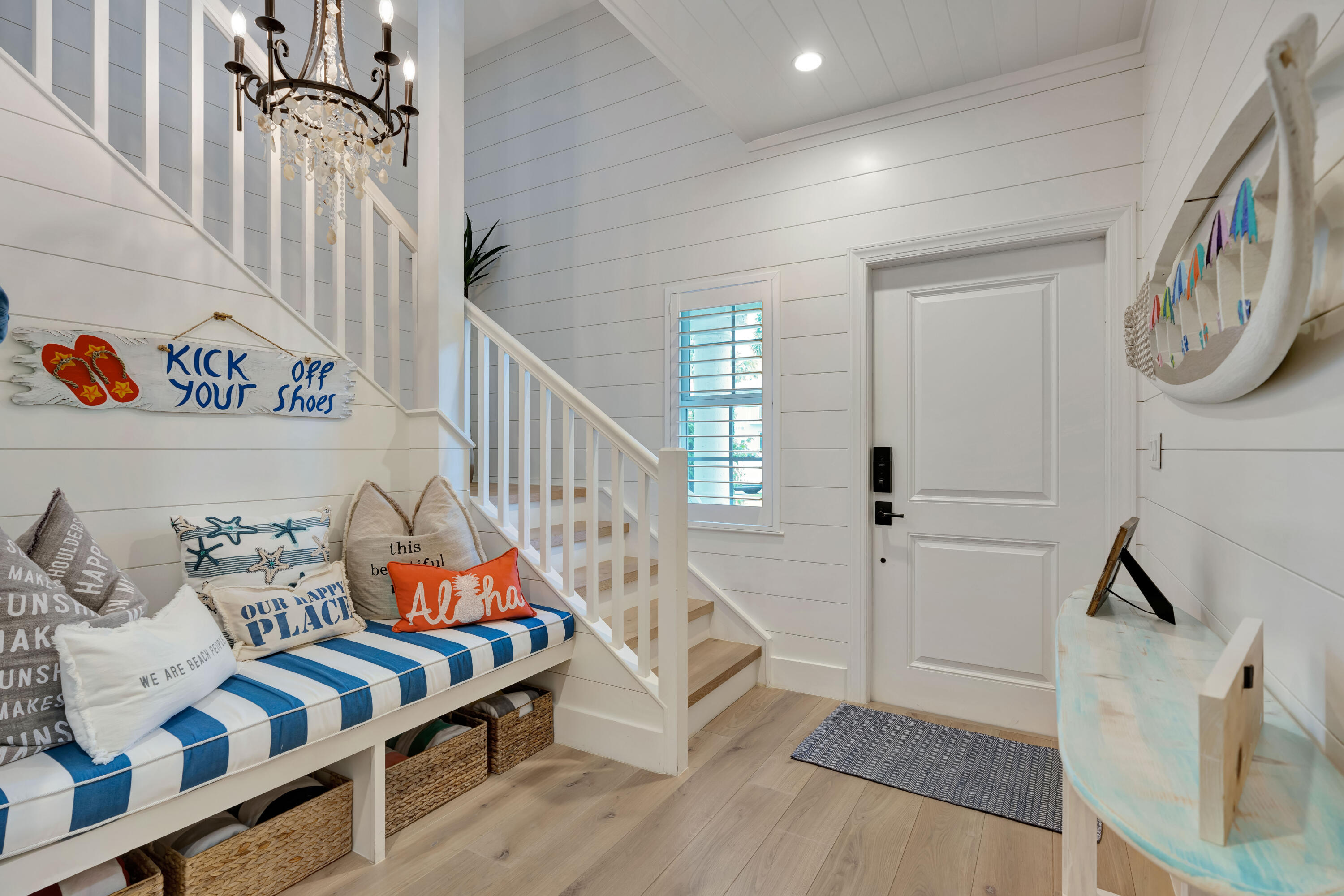 270 Mercury Road, Unit D Juno Beach, FL 33408 - Photo 5 of 107 a living room with furniture and a wooden floor