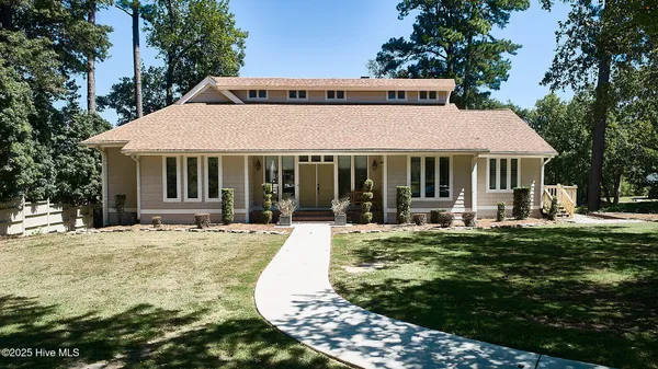 $495,000 | 4502 St Andrews Drive North, Wilson, NC 27896