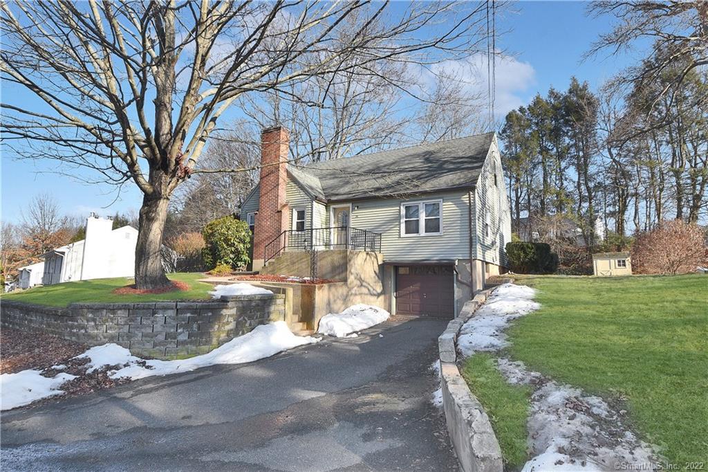 26 Mountainview Road Meriden, CT 06450 - Photo 1 of 1