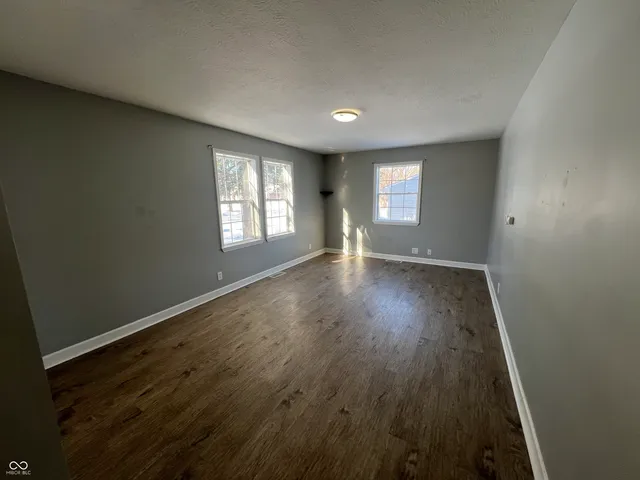 $3,000 | 5343 South Linwood Avenue, Indianapolis, IN 46237