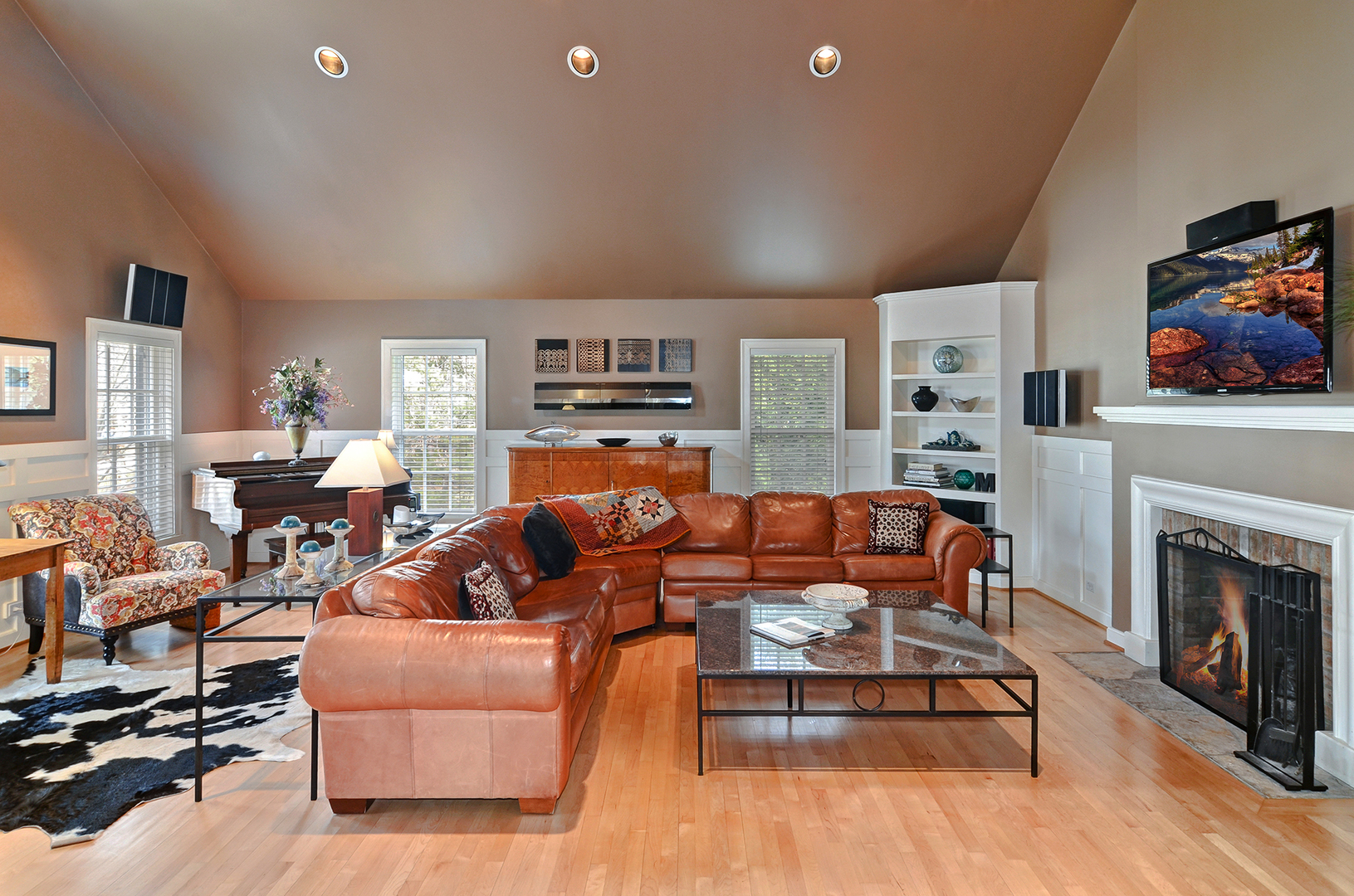 607 Roger Road Glen Ellyn, IL 60137 - Photo 3 of 22