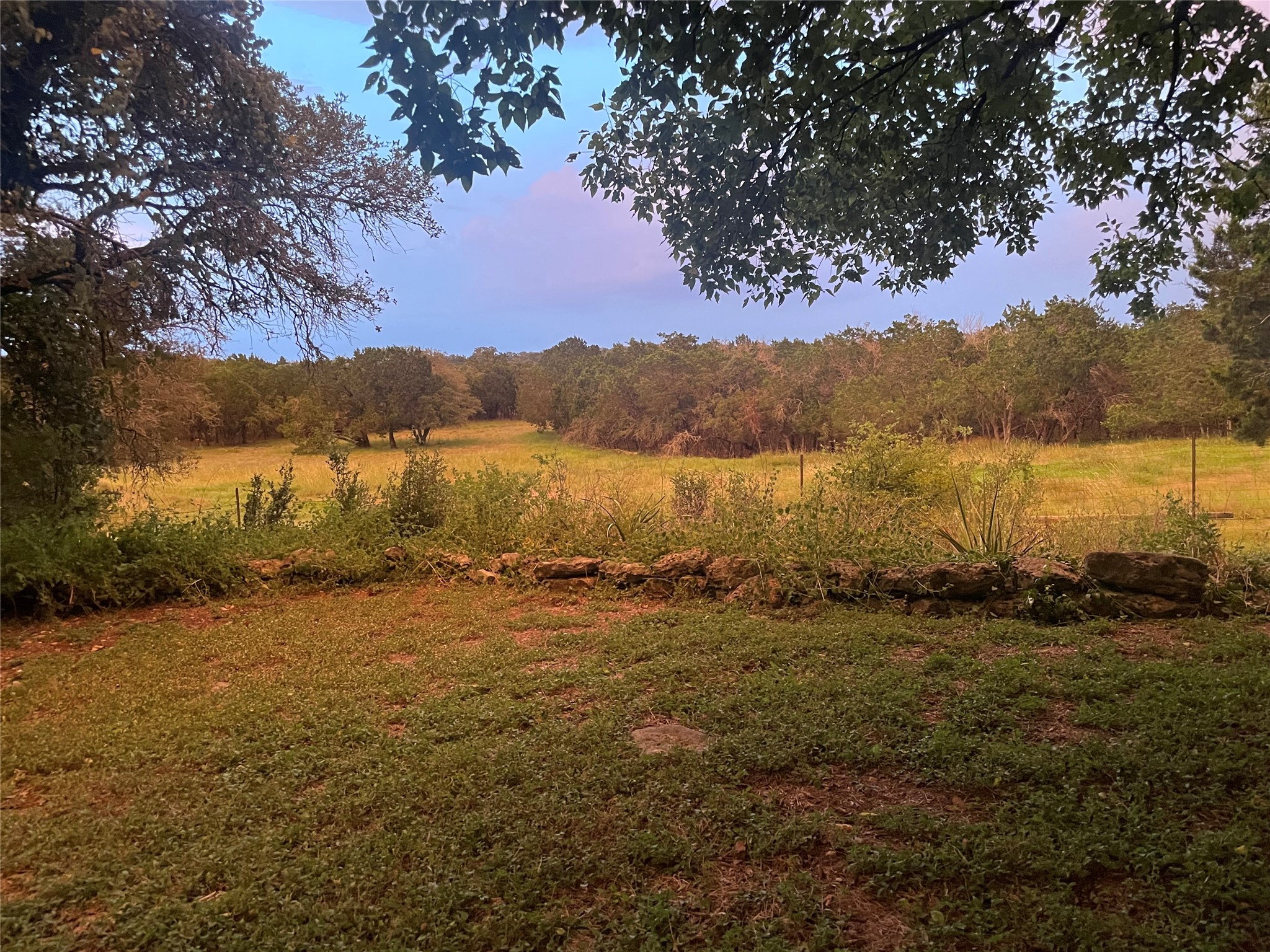 175 Fischer Trail Wimberley, TX 78676 - Photo 21 of 31 a view of an ocean with a mountain