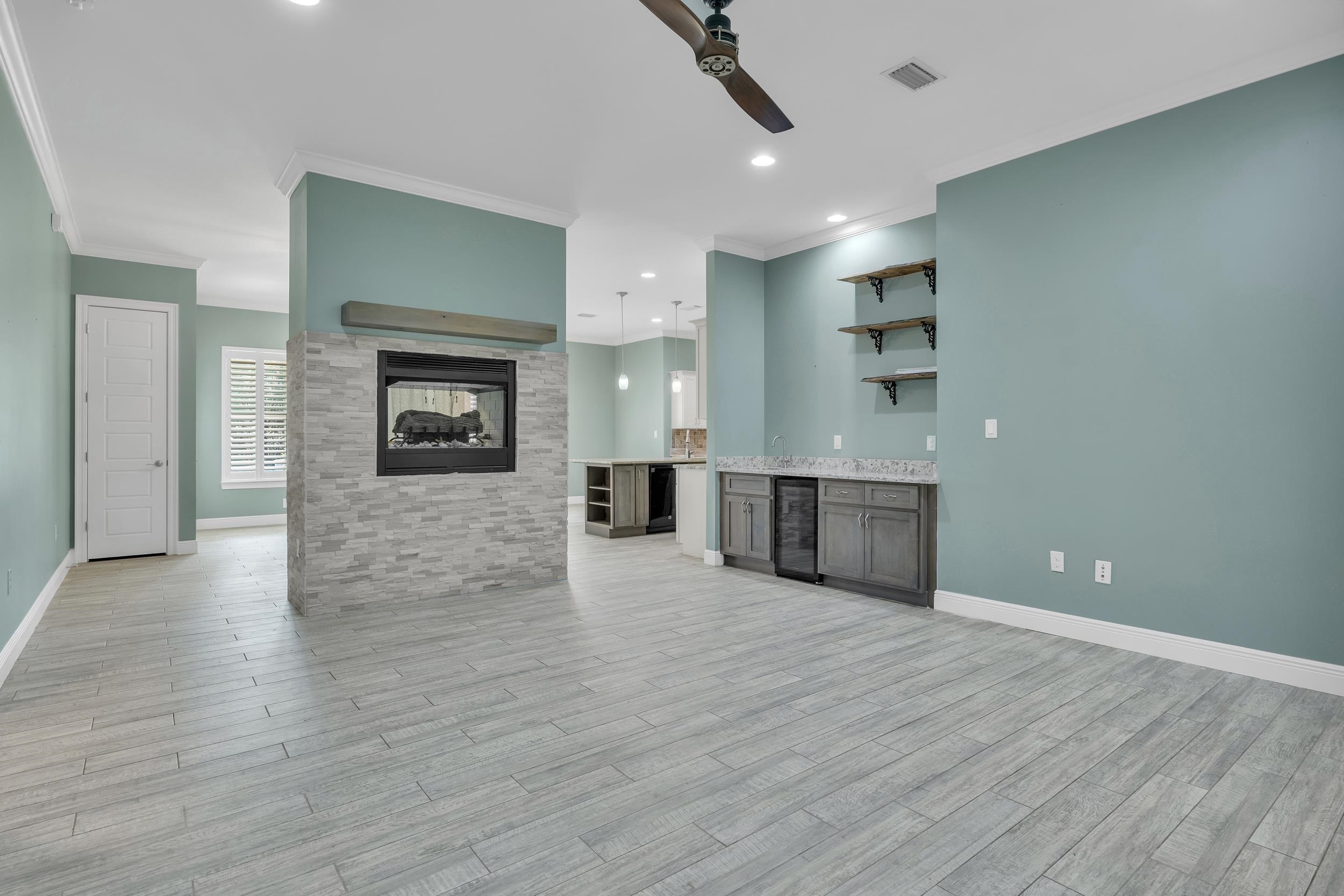 8928 Bay Point Drive Elberta, AL 36530 - Photo 24 of 55 Kitchen
