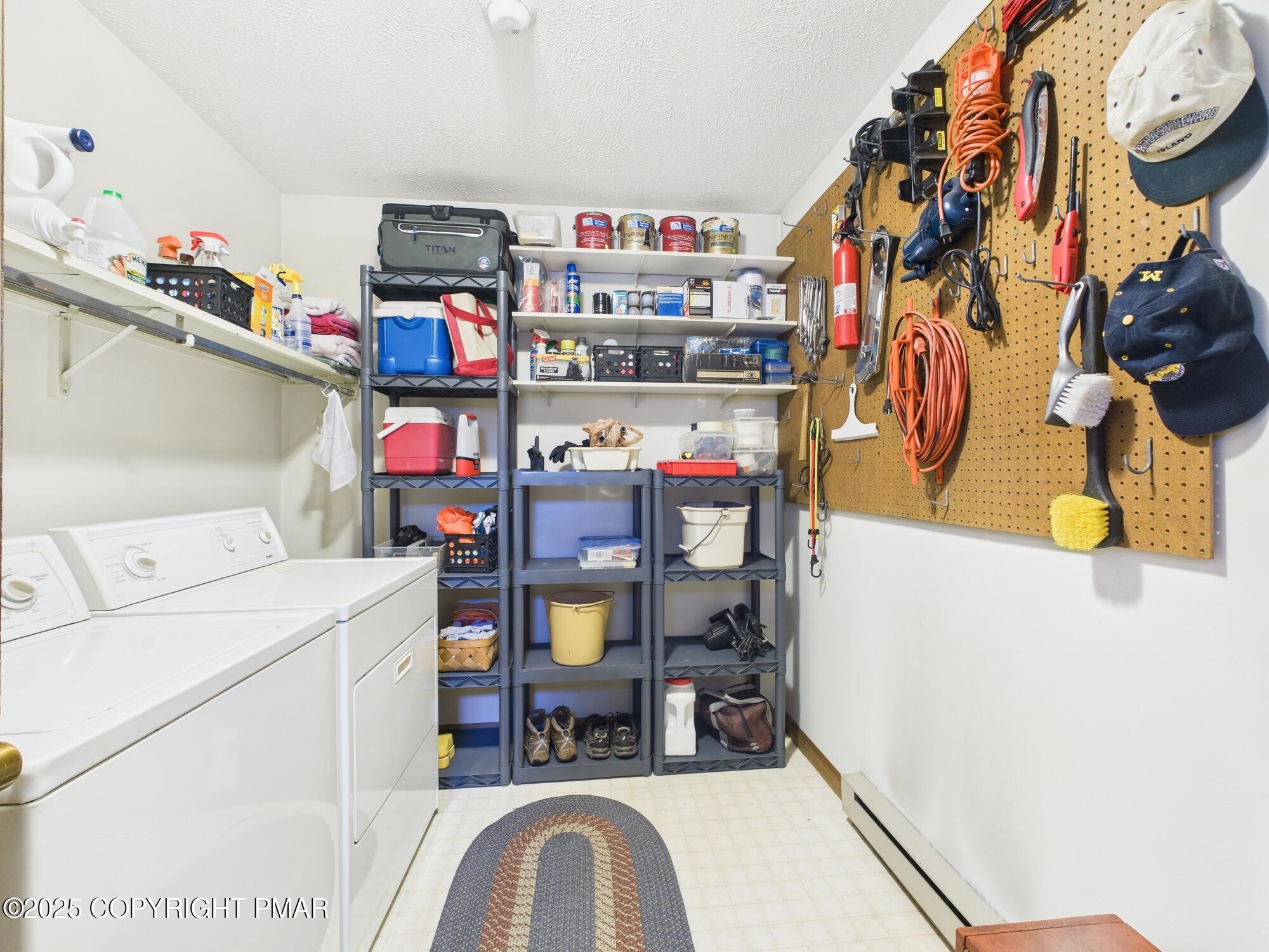 266 King Arthur Road Pocono Lake, PA 18347 - Photo 16 of 26 a utility room with dryer and washer