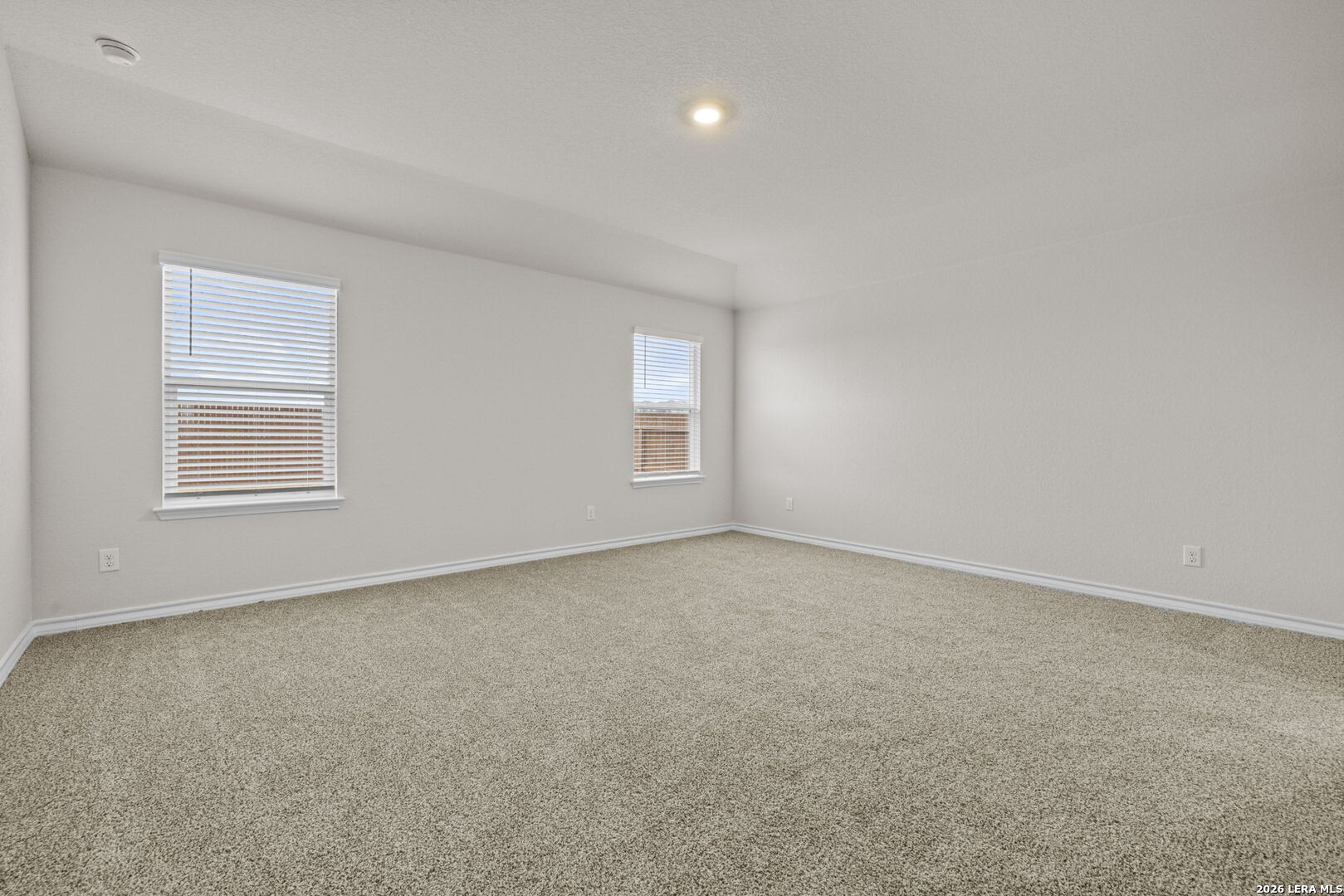 5015 Rancagua Converse, TX 78109 - Photo 13 of 31
