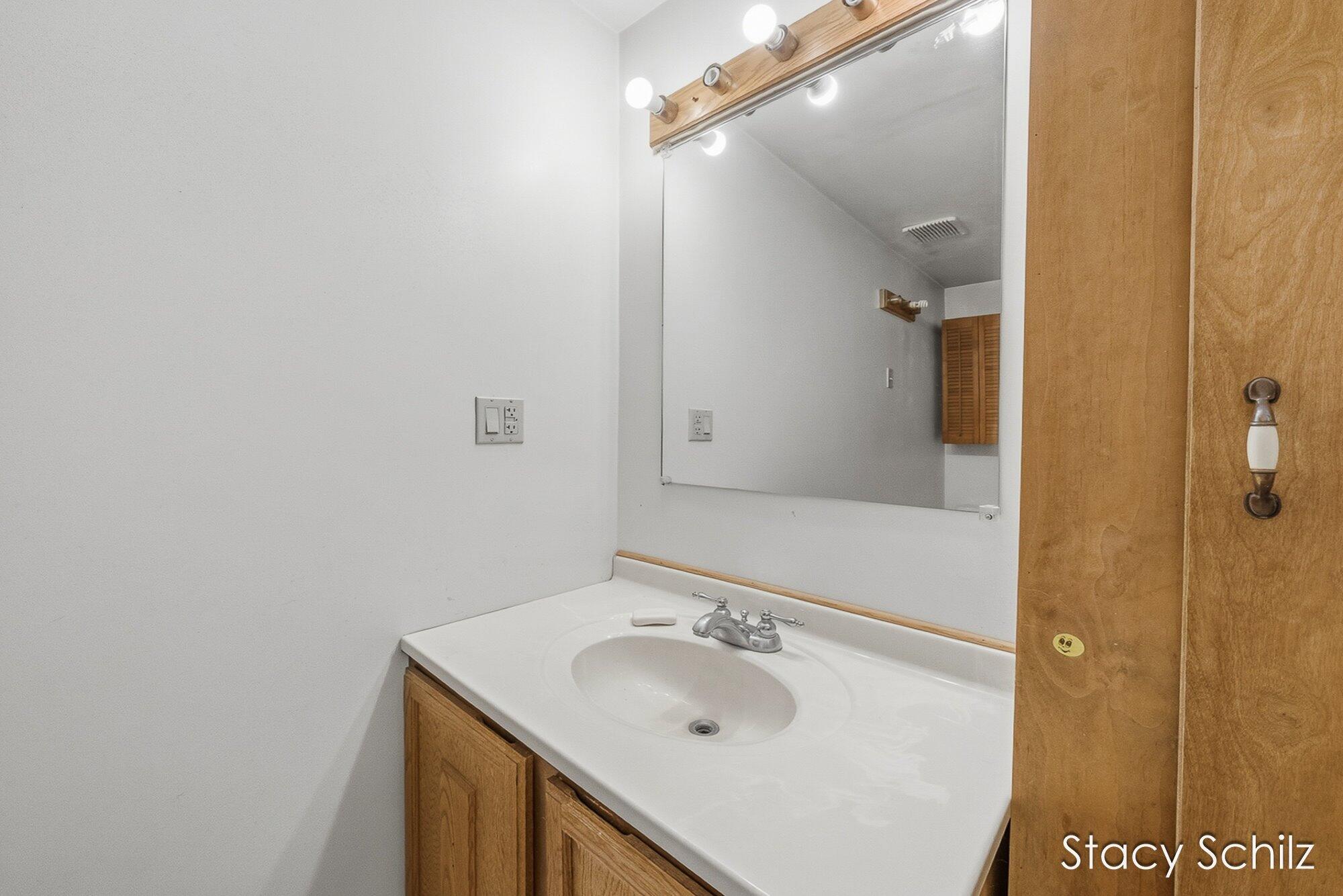 509 Reed Street Nashville, MI 49073 - Photo 23 of 45 22-WM509reed-13